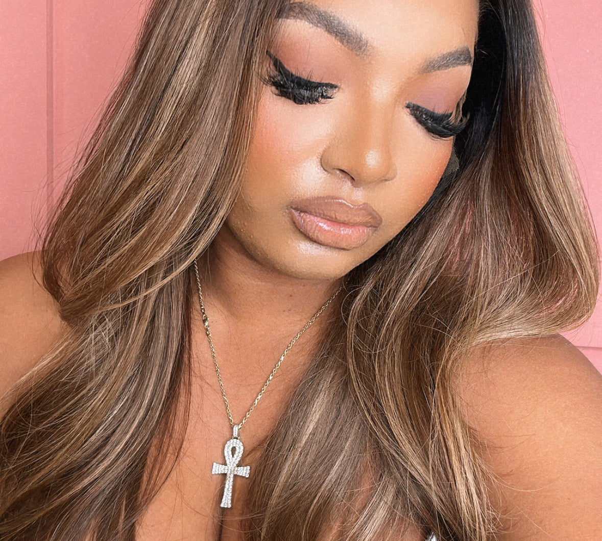 ITALY UNIT | HD LACE FRONTAL GLUELESS WIG