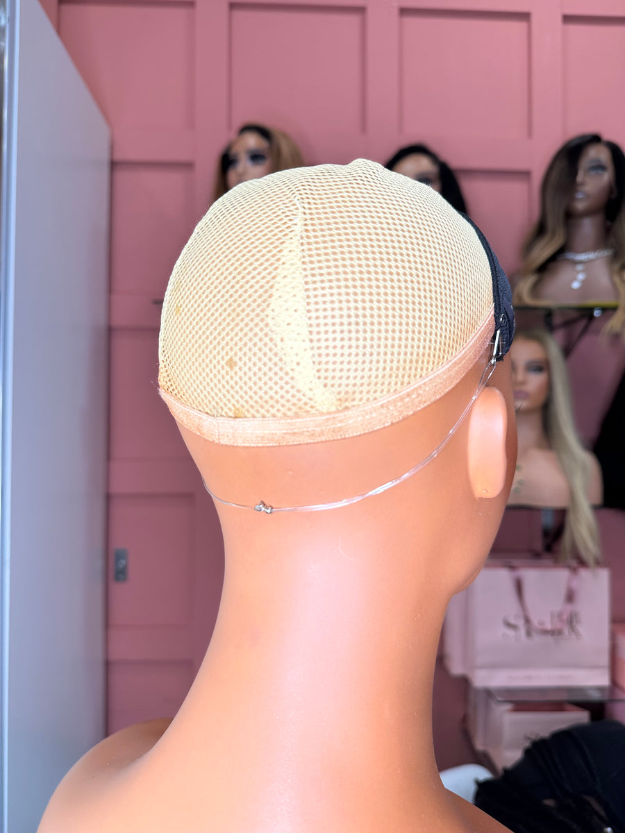 THE INVISIBLE WIG GRIP