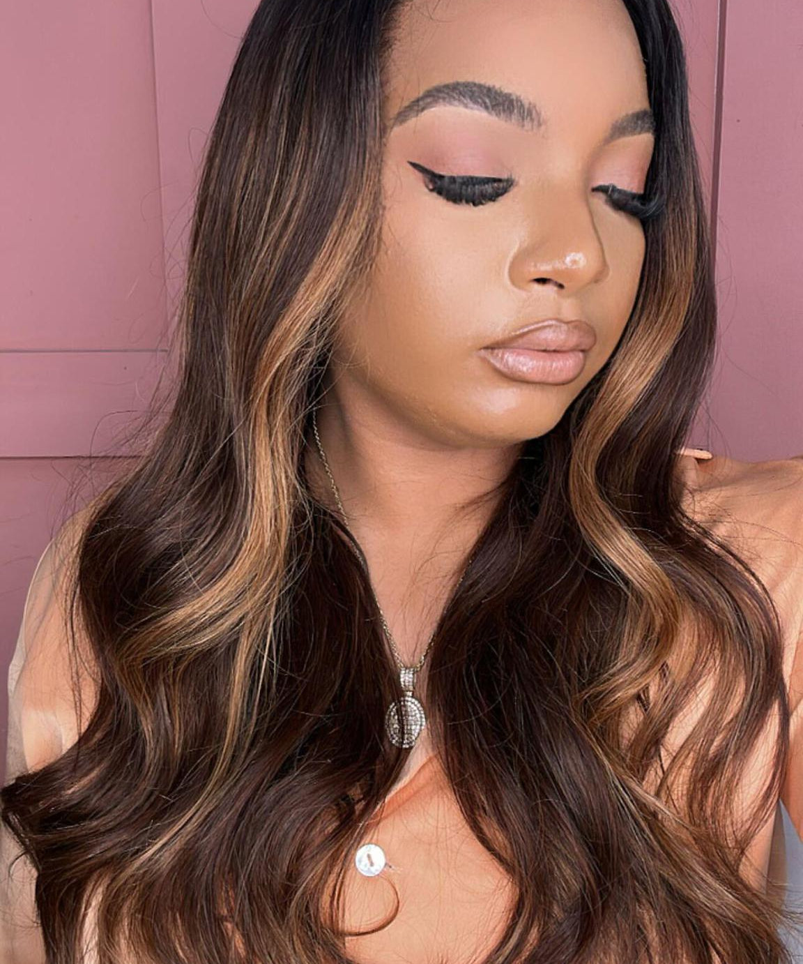 MICHELLE UNIT | HD LACE FRONTAL GLUELESS WIG